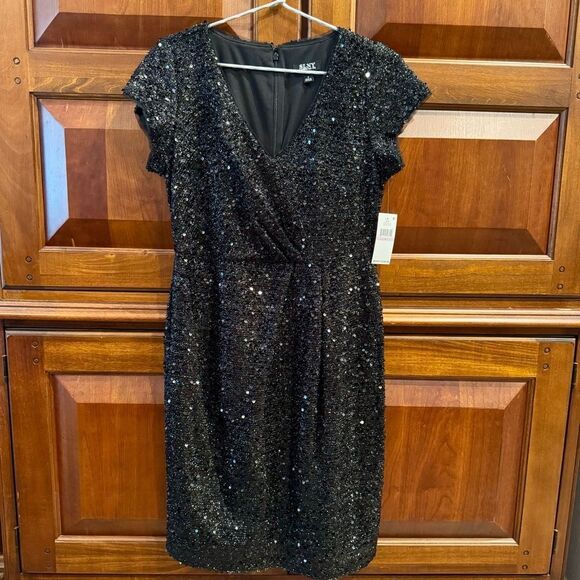 SLNY Black Sequin Cocktail Party Dress V-Neck Sz 6 NEW - Picture 3 of 15